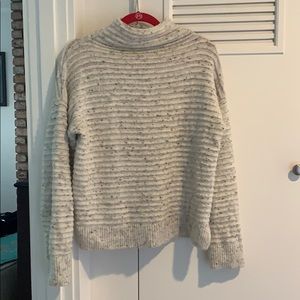 Madewell sweater “mock neck” size medium